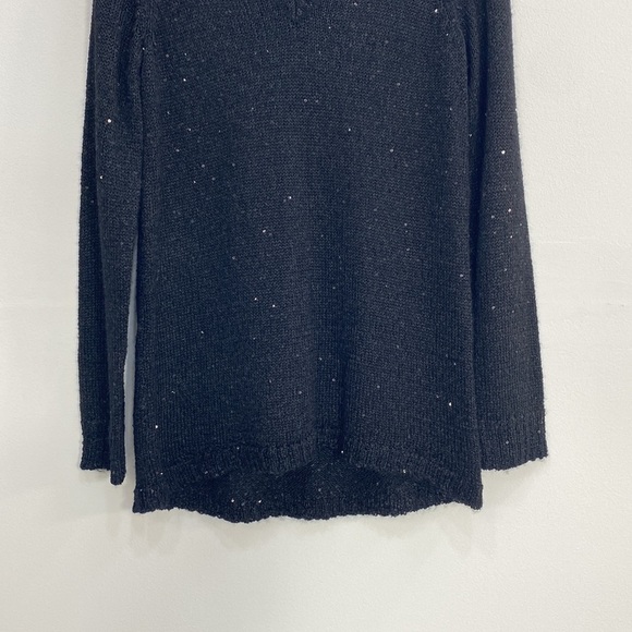 White + Warren Knit V-Neck Polyester/Wool/Alpaca Blend Sweater Metallic Women MP - Picture 3 of 9